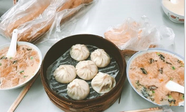 把豆?jié){油條做成夜宵，外賣月銷破百萬，他已經(jīng)做了7年的網(wǎng)紅